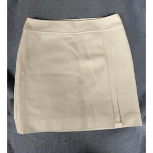 Size 6 – White House Black Market Off-White Skirt